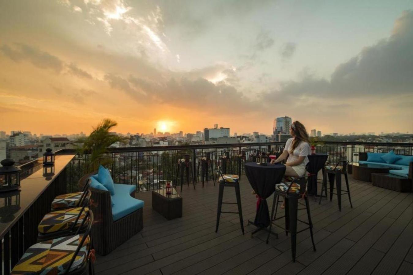 Acoustic Premium & Hotel 4*