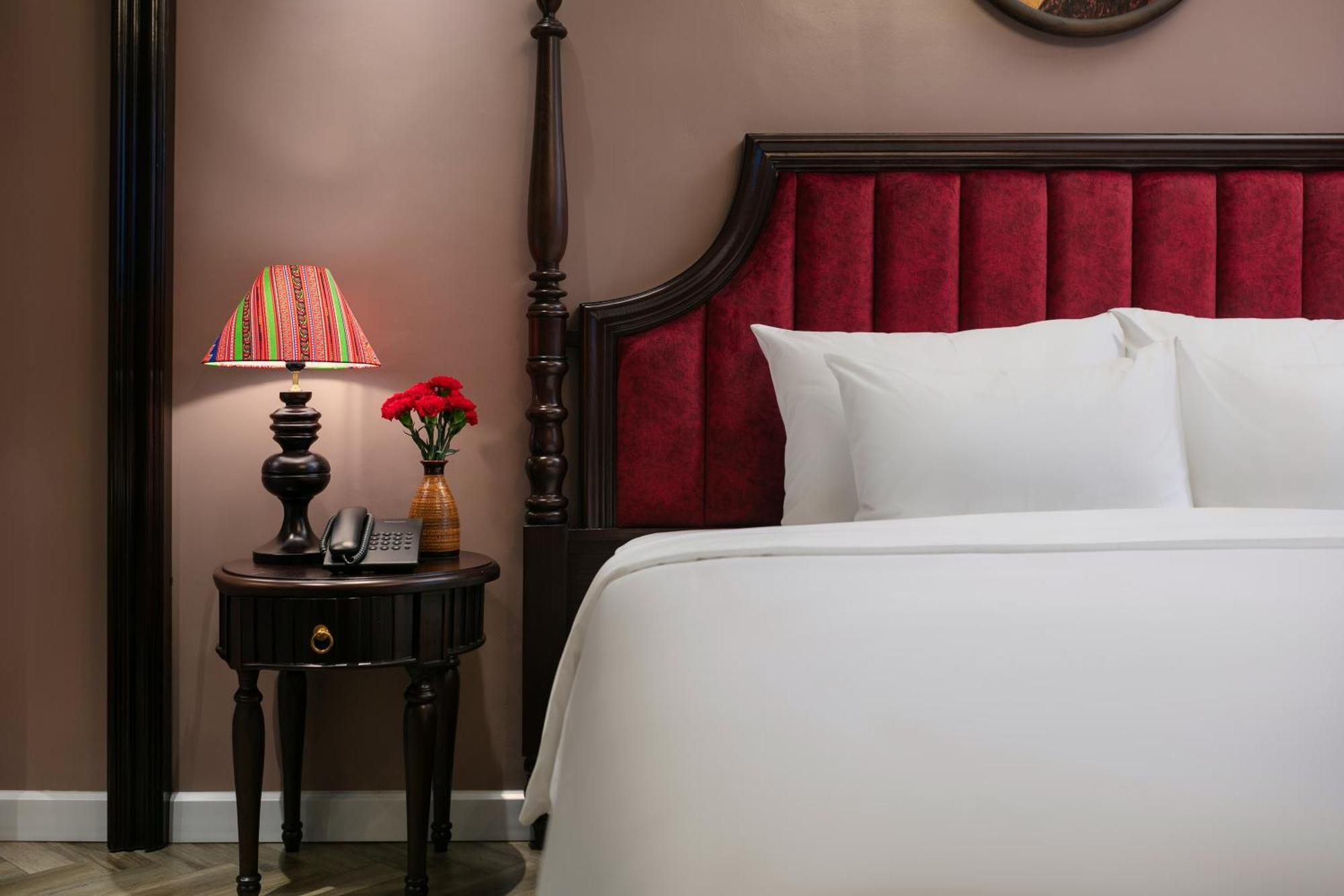 Acoustic Premium & Hotel